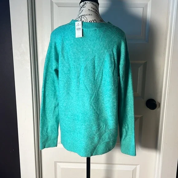 LOFT sweater NWT and super soft - Picture 4 of 7